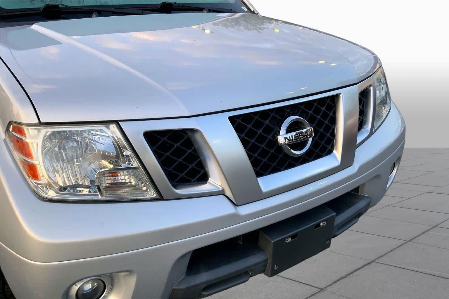 Used 2017 Nissan Frontier Desert Runner RWD image 26