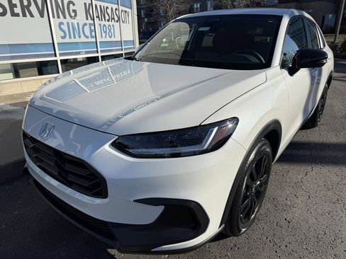 New 2026 Honda HR-V Sport image 10