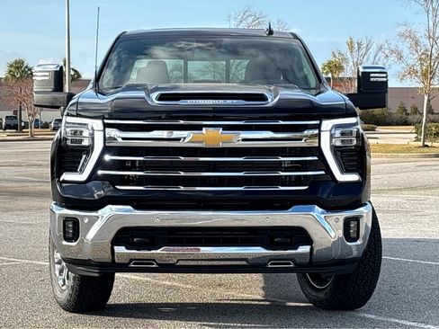 New 2026 Chevrolet Silverado 2500 LTZ w/ LTZ Convenience Package image 2