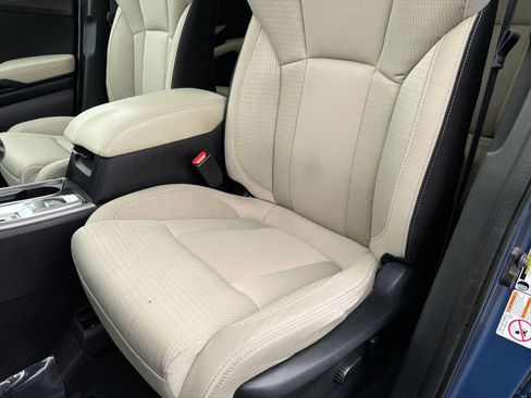 Used 2019 Subaru Ascent Premium image 17
