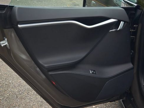 Used 2015 Tesla Model S P90D AWD/4WD image 51