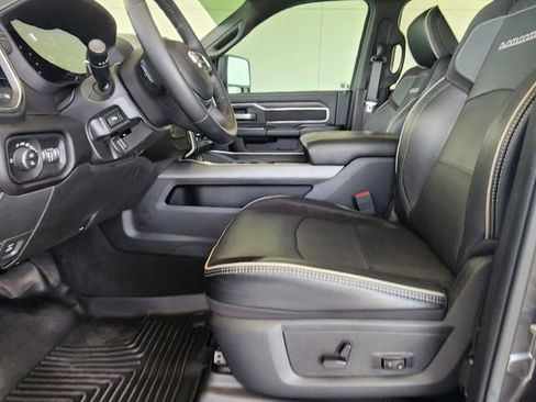 Used 2024 RAM 2500 Laramie w/ Sport Appearance Package AWD/4WD image 15