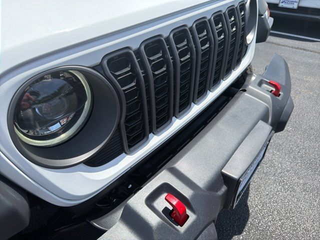 Used 2026 Jeep Gladiator Rubicon AWD/4WD image 11