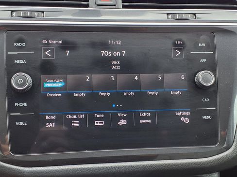 Used 2019 Volkswagen Tiguan SEL AWD/4WD image 28
