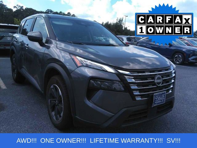 Used 2025 Nissan Rogue SV AWD/4WD image 1