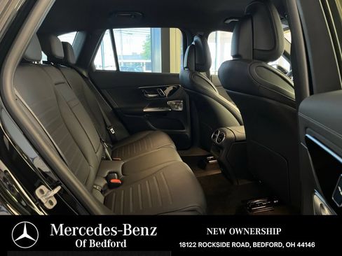 Used 2026 Mercedes-Benz GLC 300 4MATIC image 17