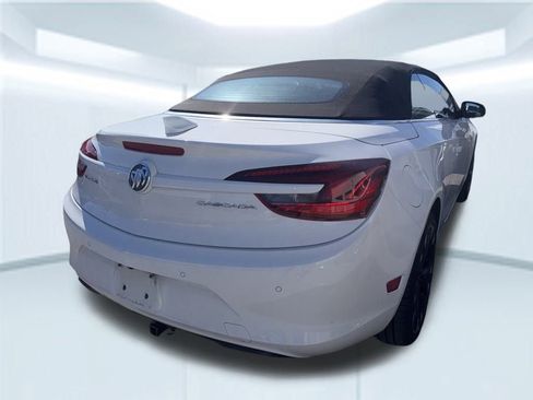 Used 2018 Buick Cascada Sport Touring w/ Dark Effects Package image 8