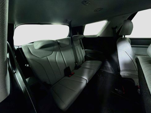 Used 2025 Hyundai Palisade SEL FWD image 30