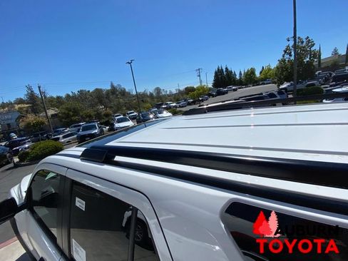 New 2026 Toyota 4Runner TRD Off-Road Premium w/ Tow Technology Package AWD/4WD image 9