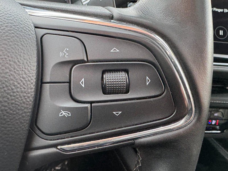 Used 2023 Buick Envision Avenir FWD image 18