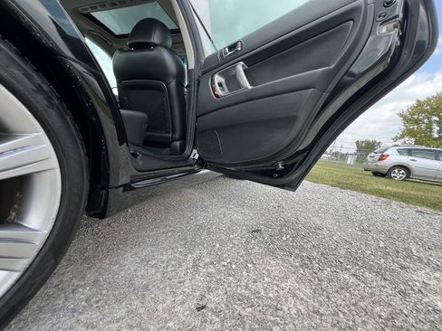 Used 2009 Subaru Legacy 3.0R Limited AWD/4WD image 16