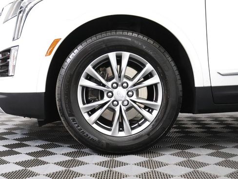 Used 2023 Cadillac XT5 Premium Luxury w/ LPO, Floor Liner Package AWD/4WD image 6