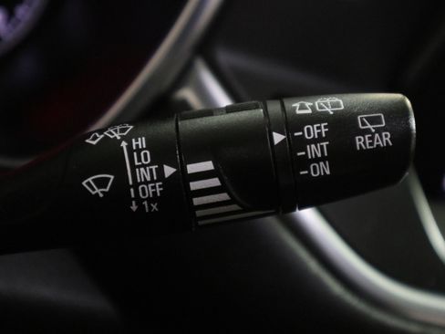 Used 2022 Chevrolet Blazer LT image 31