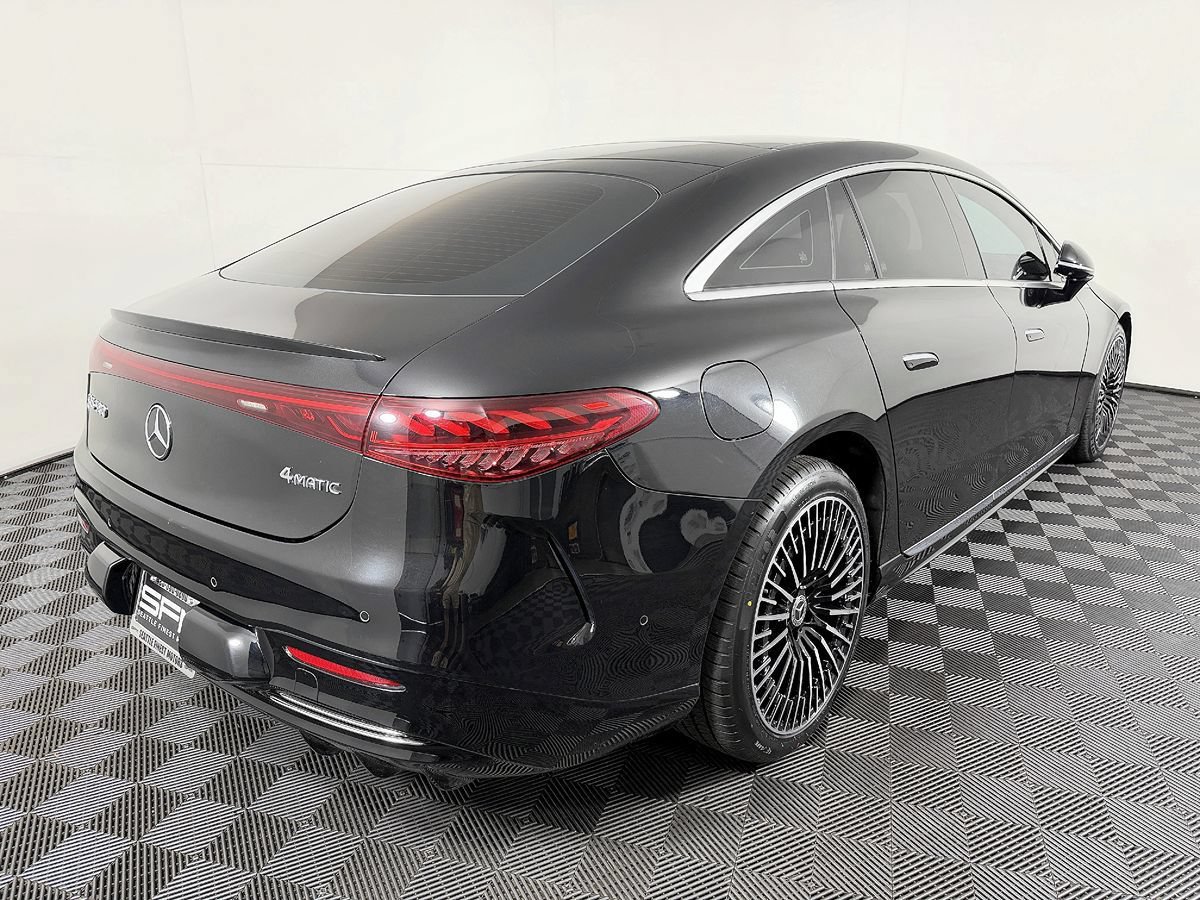Used 2022 Mercedes-Benz EQS 580 4MATIC Sedan image 8