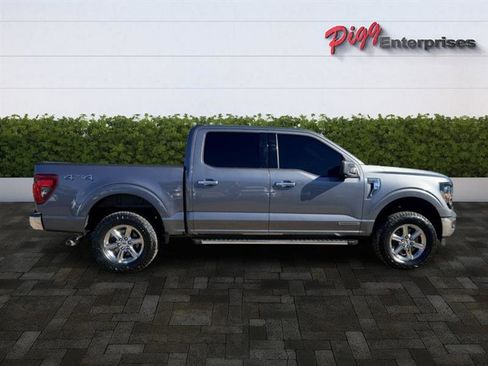 Used 2024 Ford F150 XLT w/ Mobile Office Package image 8