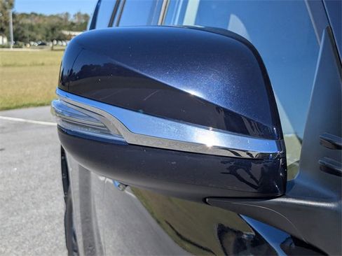 Used 2021 Lexus GX 460 Premium image 11