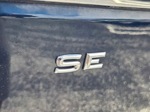 Used 2019 Volkswagen Atlas SE w/ Towing Package AWD/4WD image 13