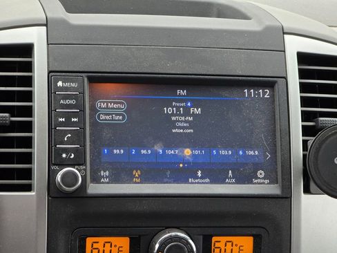 Used 2020 Nissan Frontier SV w/ Midnight Edition Floor Mats AWD/4WD image 7