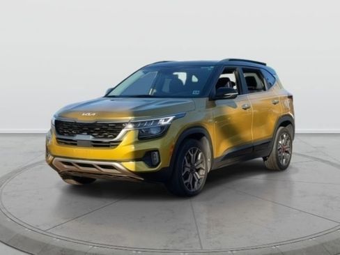Used 2022 Kia Seltos SX AWD/4WD image 3