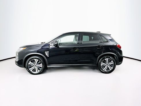 Used 2025 Mitsubishi Outlander Sport SE image 4