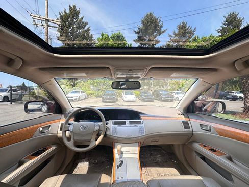 Used 2007 Toyota Avalon Touring FWD image 8