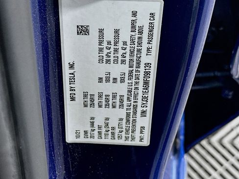 Used 2021 Tesla Model 3 Standard Range Plus image 12