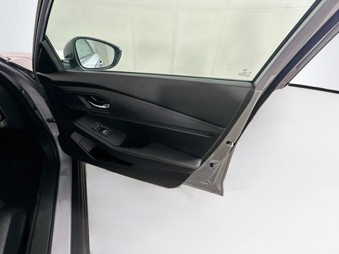 Used 2025 Honda Accord Sport image 32