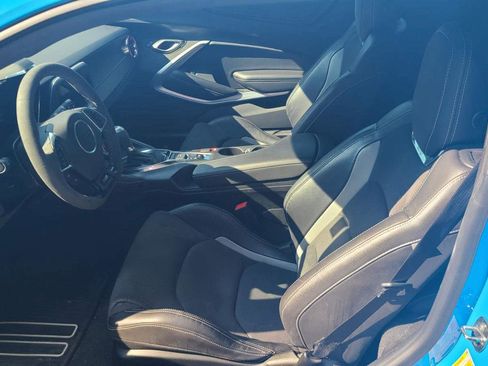 Used 2022 Chevrolet Camaro SS RWD image 5