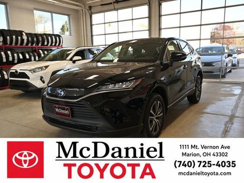 Used 2022 Toyota Venza LE AWD/4WD image 1