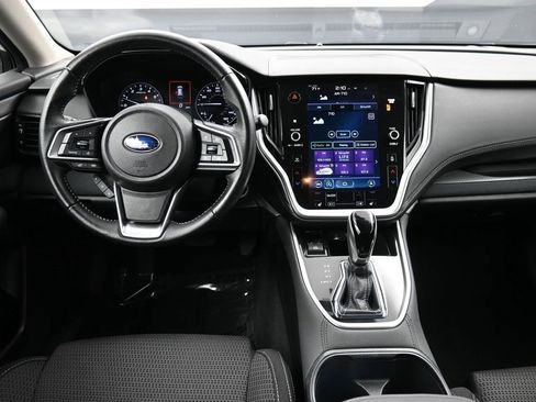 Used 2022 Subaru Outback Premium image 19