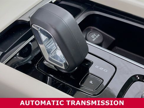 Used 2025 Volvo XC60 T8 Plus w/ Protection Package Premier image 12