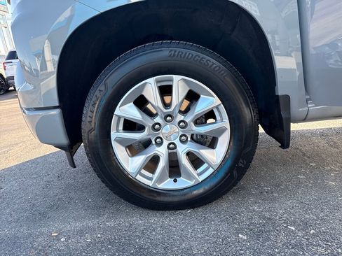 Used 2024 Chevrolet Silverado 1500 Custom image 34