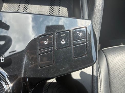 Used 2023 Kia Sportage EX w/ EX Premium Package AWD/4WD image 29