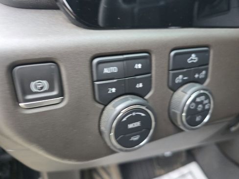 Used 2022 Chevrolet Silverado 1500 LT Trail Boss w/ Convenience Package II image 20