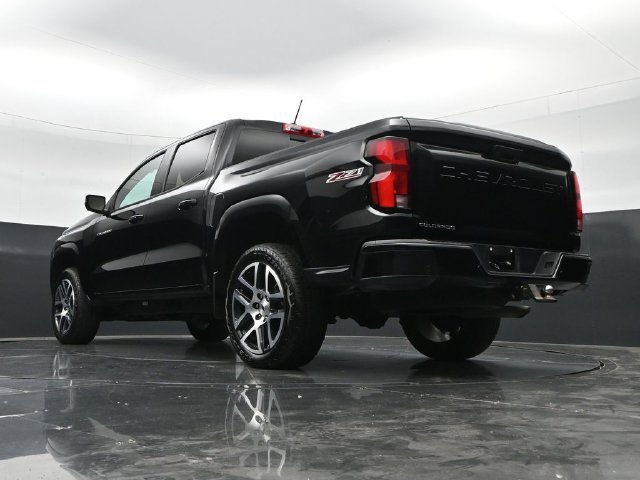 Used 2023 Chevrolet Colorado Z71 w/ Z71 Convenience Package 2 AWD/4WD image 54