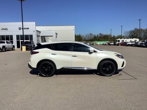 Used 2024 Nissan Murano SL image 8