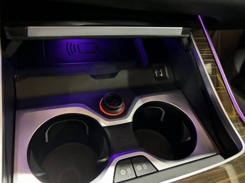 Used 2022 BMW X7 xDrive40i image 37