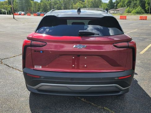 New 2025 Chevrolet Blazer EV LT image 10