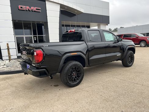 New 2026 GMC Canyon Elevation w/ Convenience Package image 3