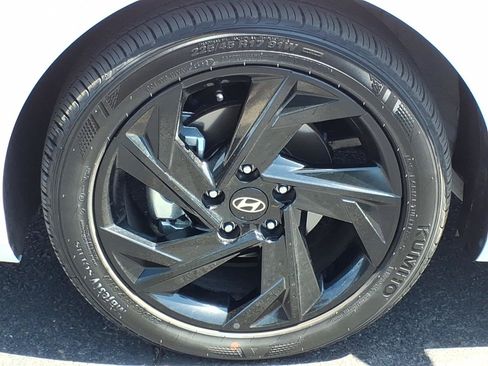Certified 2026 Hyundai Elantra Sport FWD image 10