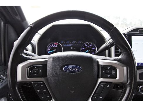 Used 2022 Ford F350 Lariat w/ Lariat Ultimate Package image 16