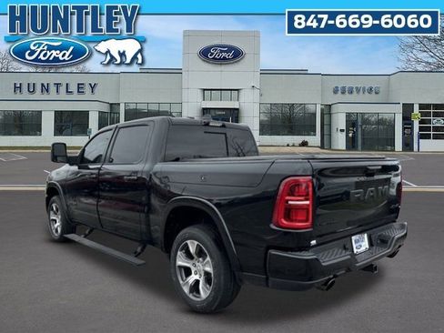 Used 2025 RAM 1500 Limited AWD/4WD image 6