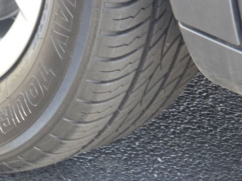 Used 2025 Jeep Compass Latitude image 22