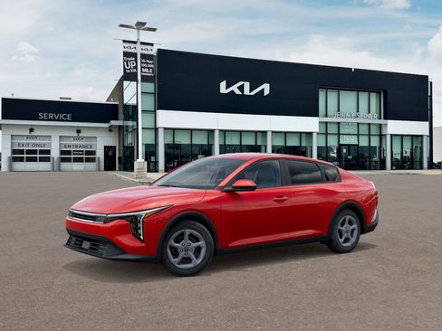 New 2025 Kia K4 LXS image 3