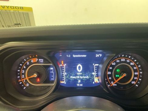 New 2026 Jeep Wrangler Unlimited Sahara AWD/4WD image 10