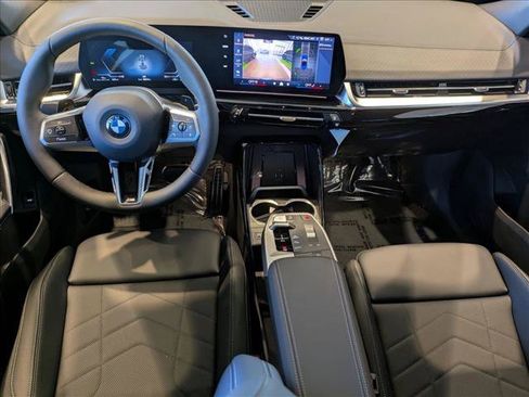 Used 2026 BMW X2 xDrive28i w/ M Sport Package AWD/4WD image 16