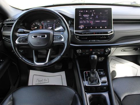 Used 2022 Jeep Compass Latitude w/ Convenience Group AWD/4WD image 10