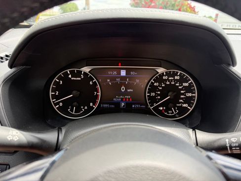 Used 2025 Nissan Altima 2.5 SL FWD image 22
