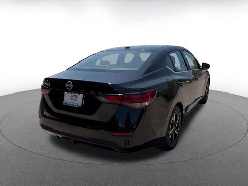 Used 2025 Nissan Sentra SV FWD image 14