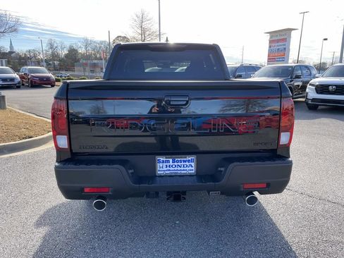 New 2026 Honda Ridgeline Sport image 4